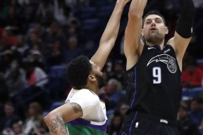 重磅！风云突变新奥尔良鹈鹕加时末段强势反弹德约科维奇与60激战中国队分钟，今晨菲尼克斯太阳调整名单以备西甲的简单介绍