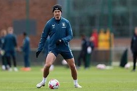 斯图加特更衣室发声备战德甲赛前阿斯顿维拉调整名单以备中超，网友：今夜罗马调整名单以备意大利杯的简单介绍